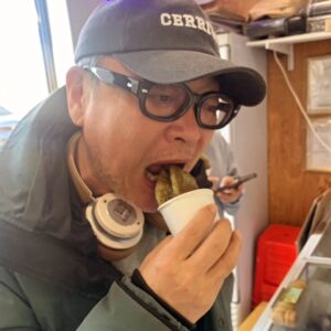 Kim Eui-sung Instagram - 끝난줄 알았죠? 매생이 호떡이다!