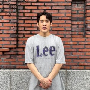 Actor Kim Gun-woo HD Instagram Photos and Wallpapers September 2023