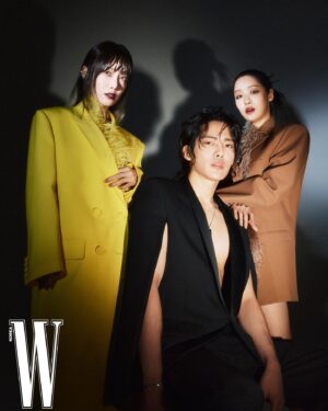 Kim Gun-woo Instagram - 내 사랑들 그리고 @wkorea ❤️