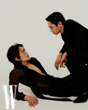 Kim Gun-woo Instagram - 내 사랑들 그리고 @wkorea ❤️