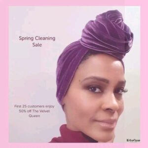 Kim Hawthorne Instagram - Y'all know about my @theregalwrap, Oprah's Favorite Things? My ready-to-wear headwraps that go on in 3 seconds flat: Cause we got stuff to do! 💃🏾💃🏾💃🏾 Go follow
I'll be Live showing you the latest designs very soon! 👀