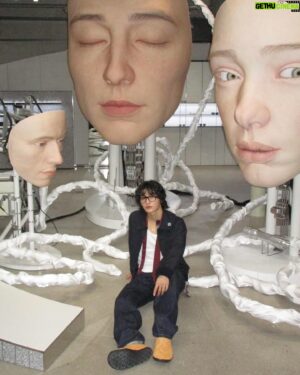 Kim Hyeon-jae Instagram - @gentlemonster × @maisonmargiela 🖤
#MAISONMARGIELAXGENTLEMONSTER