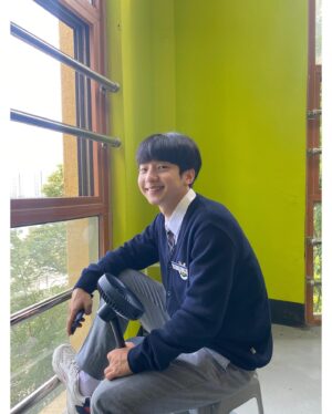 Kim Hyeon-mok Instagram - 최종병기 앨리스 시작했당🤭
(황성빈..이 복수의 사진 올릴 날만을 기다렸다..👊🏼)

#최종병기앨리스