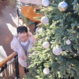 Kim Hyun Wook Instagram - 두군두군 미리크리스마스 🎄 🎅