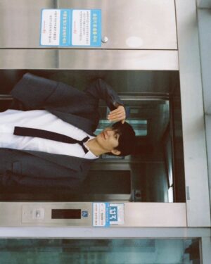 Kim Hyun Wook Instagram - 낮.