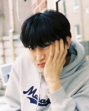 Kim Hyun Wook Instagram - #봄
.
.
@yeonyam