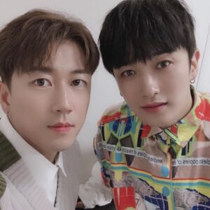 Kim Jae-duck Instagram - 뚜워니랑 #비디오스타 촬영했어^^
@suwonjang