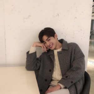 Kim Jae-young Instagram - 얼마 남지 않았네요..😂