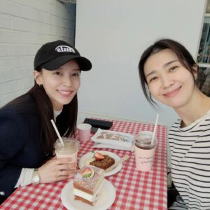 Kim Ji-hyun Instagram - One Find Day🌱 지지지~♡