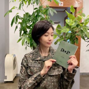Kim Ji-hyun Instagram - D-Day!!!👍👍👍