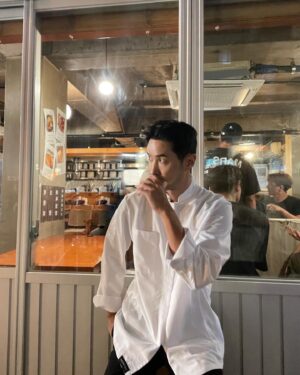 Kim Ji-seok Instagram - ㅇ ㅖ 쉪 !! 👨‍🍳🥘