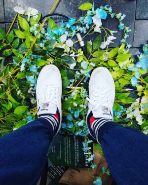 Kim Joon Instagram - #꽃  밟으라고 깔아둔건데... 망설여짐😅 #패션위크 #오프쇼 #귀여운키즈모델들 #스타일바이미인 #몬티스