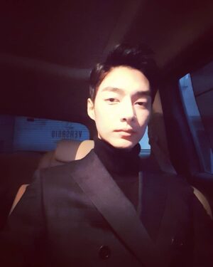 Kim Joon Instagram - 아침부터 어딜 다녀왔니..#찬바람 맞고 왔니