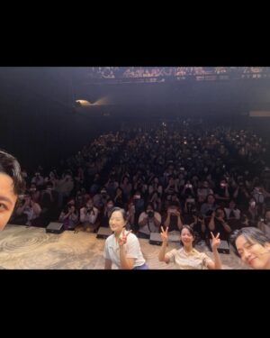 Kim Ju-yeon Instagram - 잘가요. 라흐헤스트.
정말 정말 라흐헤스트 덕분에 이번 여름 누구보다 행복했습니다. 
작년과 올해 라흐헤스트 하면서 저 자신도 정말 많이 성장하고 단단해지는 감사한 시간이었어요.
힘든 하루 보내더라도 공연하면 정말 고된마음이 늘 싹 사라지는 기분이었거든요. 무대뒤에서 라흐 노래와 대사를 듣고있으면 조금 더 용기를 얻고 살아가게 되더라고요.
주셨던 선물과 편지 읽으니 감사한 마음 과 또 한번 뭉클해지는 밤이예요.!!
저 역시 늘 이 라흐헤스트와 동림 잊지않고 힘들고 고단할때 툭툭 털고 일어날 수 있는 건강한 사람이 될게요. 
 ‘나의 느낌표를 믿어!’ 라는 마음으로 우리 행복합시다.  고마웠어요.

역시, 동림이야