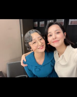 Kim Ju-yeon Instagram - 잘가요. 라흐헤스트.
정말 정말 라흐헤스트 덕분에 이번 여름 누구보다 행복했습니다. 
작년과 올해 라흐헤스트 하면서 저 자신도 정말 많이 성장하고 단단해지는 감사한 시간이었어요.
힘든 하루 보내더라도 공연하면 정말 고된마음이 늘 싹 사라지는 기분이었거든요. 무대뒤에서 라흐 노래와 대사를 듣고있으면 조금 더 용기를 얻고 살아가게 되더라고요.
주셨던 선물과 편지 읽으니 감사한 마음 과 또 한번 뭉클해지는 밤이예요.!!
저 역시 늘 이 라흐헤스트와 동림 잊지않고 힘들고 고단할때 툭툭 털고 일어날 수 있는 건강한 사람이 될게요. 
 ‘나의 느낌표를 믿어!’ 라는 마음으로 우리 행복합시다.  고마웠어요.

역시, 동림이야