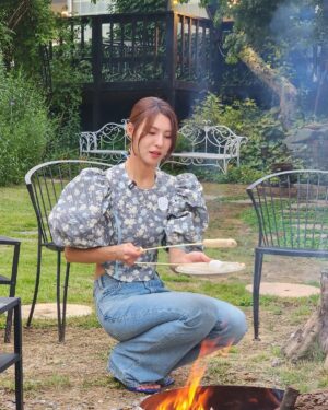 Kim Jung-hwa Instagram - 맘씨도 얼굴도 너무 예쁜
배우 남상미 까페
#구벼울
나들이 가고픈
#소풍
 어디론가 훌쩍 떠나고 싶을 때 
가까운 근교로 힐링할 수 있는
 카페 두 곳을 소개해드렸어요~~^^
#안구정화커피 에서 만나보실수 있습니다😍
#안구정화커피#양평까페#구벼울#소풍