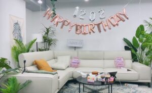 Kim Kang-min Instagram - 많은 분들 덕분에 행복한 생일을 보냈습니다. 진심으로 감사드립니다.
그리고 @mystic.actors 최고💪🏻