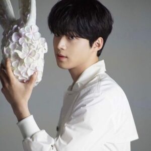Kim Kang-min Instagram - @mystic.actors