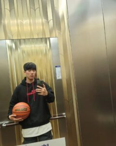 Actor Kim Kyung-nam HD Instagram Photos and Wallpapers February 2024