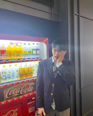 Kim Min-cheol Instagram - #하이라키 #강인한 #카메라를잘닦자