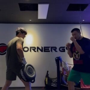 Kim Min-cheol Instagram - 빽코치님과 종말 대비 발성 트레이닝🤪