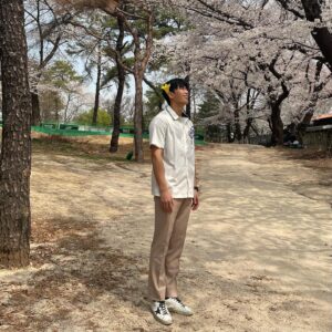 Kim Min-cheol Instagram - 정신차려 #도수철