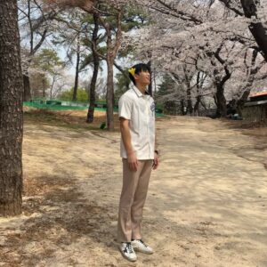 Kim Min-cheol Instagram - 정신차려 #도수철
