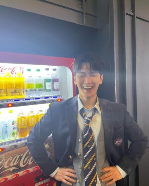 Kim Min-cheol Instagram - #하이라키 #강인한 #카메라를잘닦자