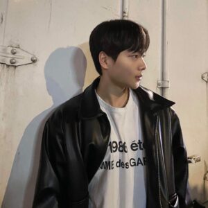 Kim Min-ki Instagram - 