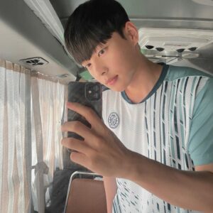 Kim Min-ki Instagram - 