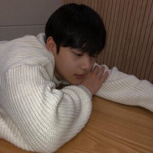 Kim Min-ki Instagram - 