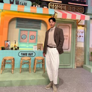 Kim Min-seok Instagram - 즐거웟슴다 놀토!!!! #놀토