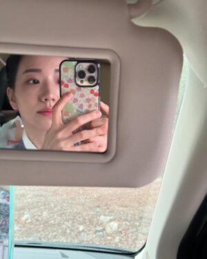 Kim No-jin Instagram - 5월이
#세자가사라졌다