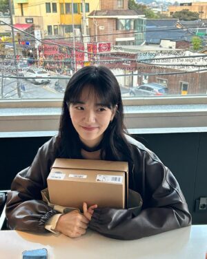 Kim No-jin Instagram - ㅠ ㅠ💛