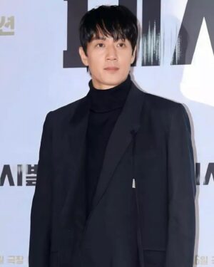 Kim Rae-won Instagram - 11/16 데시벨 Decibel