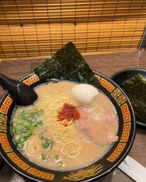 Kim Sae-yeon Instagram - some time ago in Japan(๑･̑◡･̑๑)