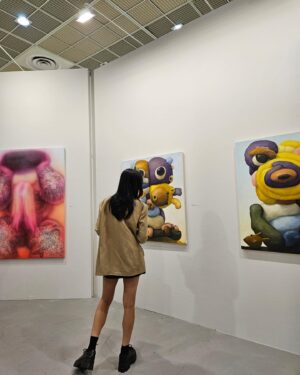 Kim Sae-yeon Instagram - #kiaf #frieze