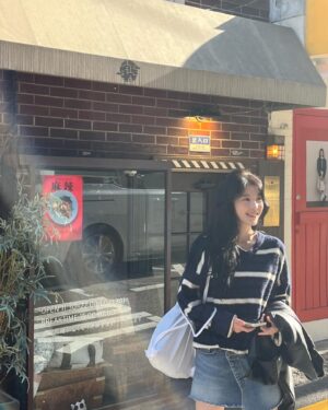 Kim Seo An Instagram - 꾹꾹 눌러 담은 10월