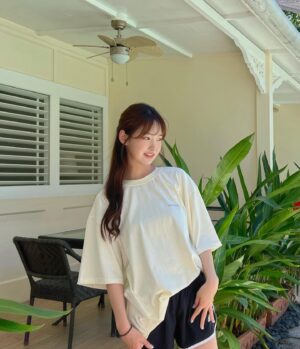 Kim Sol-bi Instagram - 빨리 따듯해져라🌼
.
.
.
#위더컬쳐 #봄옷코디 #ootd