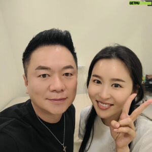 Kim Tae-Kyun Instagram - 빅바 5년만에 눈썹타투 ㅎㅎ
으뜬가여?
세계 최고 눈썹메이크업 아티스트
@lan__world 
우와 정말 잘하시는 쌤 강추 잘됐90000
쿠캬칵 쿠하핫 ㅋㅋㅋㅋㅋ 신난당
.
.
#균디 #전국민의유산균김태균 #눈썹문신 
#눈썹문신잘하는곳
#컬투김태균 #개그맨김태균 #빅바 #균디그램