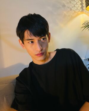 Kim Tae-hwan Instagram - 🦊