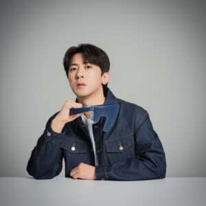 Kim Won-hun Instagram - 포뷰트 (F:B) 광고 모델이 되었어요
왠지 댓글에서 ㅋㅋㅋ가 많이 보일 거 같네요