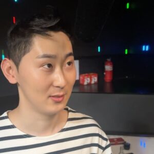 Kim Won-hun Instagram - 소라누나 키 178cm 10등신
김원훈 키 178cm 등신