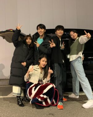 Kim Woo-seok Instagram - 무더운 여름부터 겨울의 초입까지 함께했던 너와 나의 경찰수업 
너무너무 고생많으셨습니다!!
#disney #너와나의경찰수업