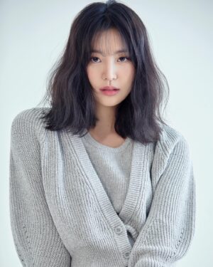 Kim Ye-ji Instagram - 🩵