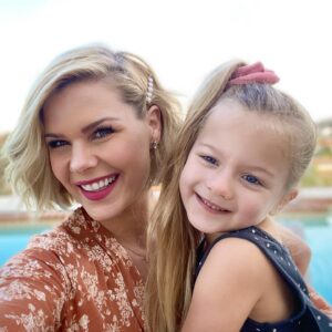 Kimberly Caldwell Instagram - Bring your daughter to work day just got easier with a virtual shoot for @nbccalive 💕 with fellow Mama & Daughter Duo @alifedotowsky and sweet Molly who just launched a new hair accessory line with @scunci 🎀 They are too cute and no damage! Check them out @walgreens if you can fine them because they are SOLD OUT everywhere! Stay tuned for our virtual play date! 👧🏼👧🏻💗💗