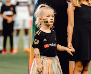 Kimberly Caldwell Instagram - Core memories were made. 
🌈
So proud of my Harlow who helped Mommy sing the Canadian anthem last night repping her duel Citizen status for @lafc at #pride🌈 night with my angel @mikalahgordon crushing the US anthem. #lovewins 📷 @imadshoots