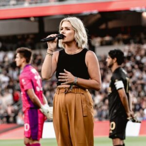 Kimberly Caldwell Instagram - Yesterday was a family occasion. Honored to sing and even brought @nbccalive to my favorite place in LA to celebrate my hubby. @lafc ⚽️ 🎙 @jordancharvey 📷 @imadshoots