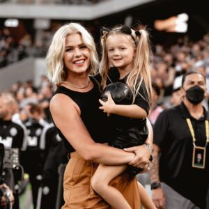 Kimberly Caldwell Instagram - Yesterday was a family occasion. Honored to sing and even brought @nbccalive to my favorite place in LA to celebrate my hubby. @lafc ⚽️ 🎙 @jordancharvey 📷 @imadshoots