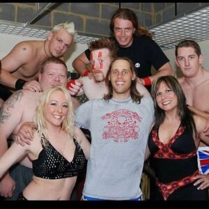 Kimberly Dawn Davis Instagram - Holy #throwbackthursday @slamminladies Lexie Fyfe @wwesheamus @stubennettofficial (Wade Bennett) and Mike Yamaha who I spent 15 years with on our tour in #england🇬🇧 & #ireland🍀 
Lexie if you can help me tag Frankie and the rest 🙏🏻
💚
this was the first time I met Sheamus and I got to tag with him. Still to this day one of nicest guys ever got to work with! 
☘️
forever grateful for this #tour Lexie! So many memories. I wish I could find more photos from this tour and the matches that we did.
Also…what year was this? 
😂
#amberoneal #lexiefyfe #sheamuswwe #wrestlingtour #internationalprowrestling